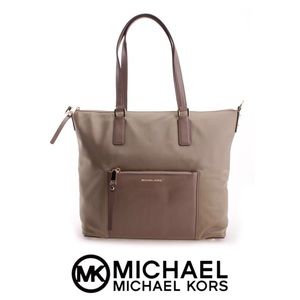 Michael Kors Ariana Large Nylon Tote